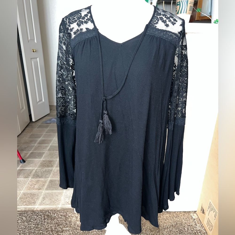 Black lace sleeve dress